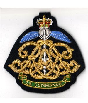 29 Commando Para Blazer Badge